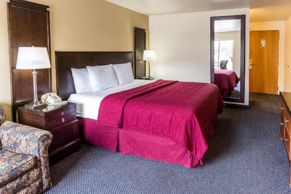 Cedars Inn Main image